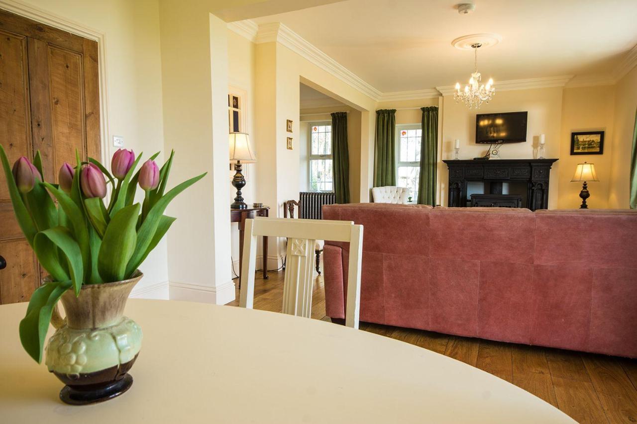 Exclusive Use Moor Grange Farm 13 Bedrooms Бакстон Экстерьер фото