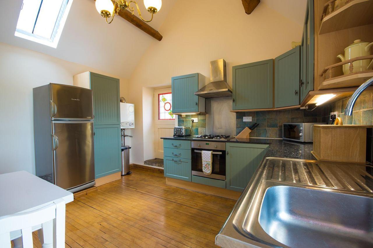 Exclusive Use Moor Grange Farm 13 Bedrooms Бакстон Экстерьер фото